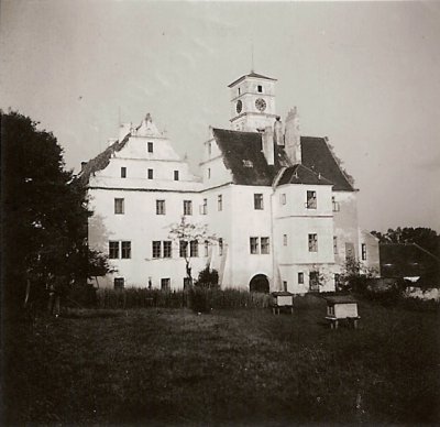 Zámek 19 července 1945