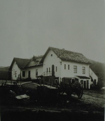 Budova kanceláří a bytu správce v Žichovicích v roce 1929